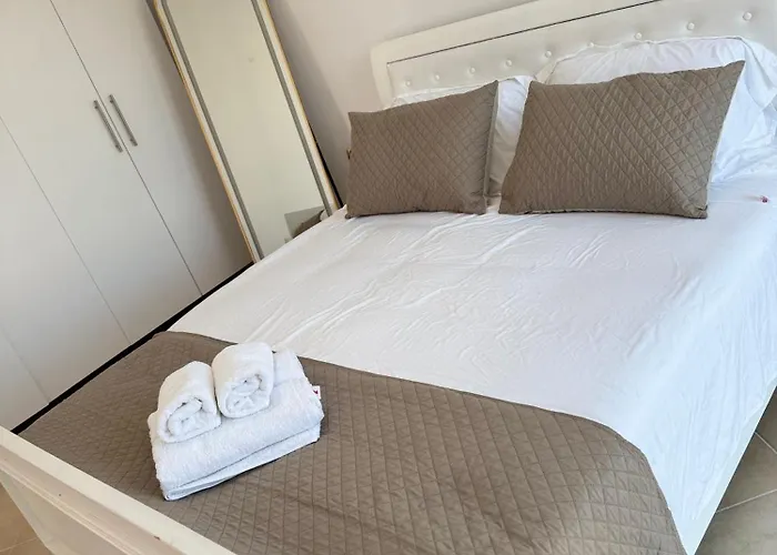 Apartmán Akh Vlorë